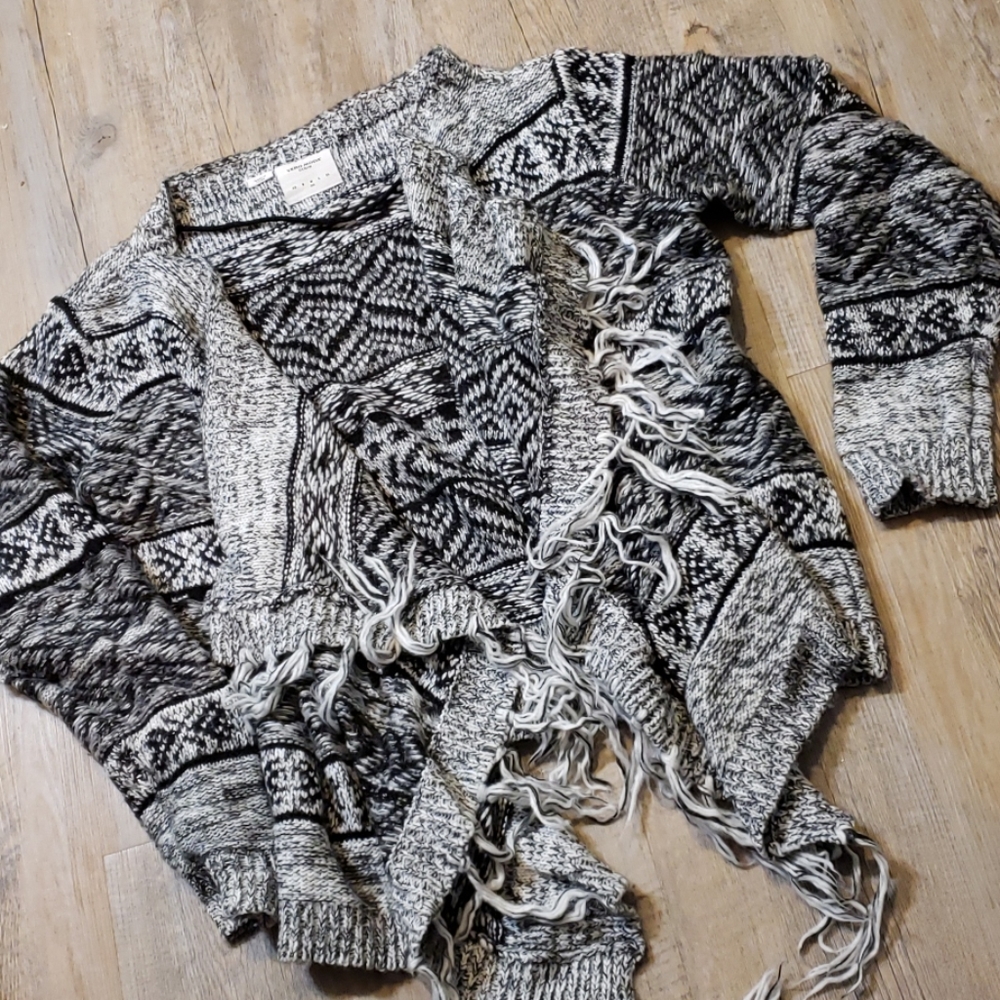 Black and white cozy knit cardigan